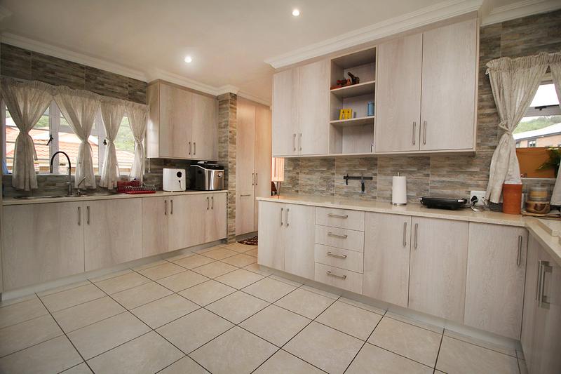 4 Bedroom Property for Sale in Dolphin Creek Golf Estate Western Cape